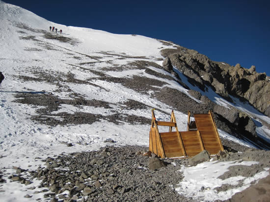 Climbing up Aconcagua